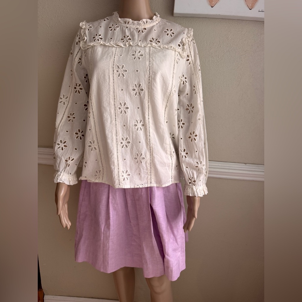 J.CREW RUFFLE NECK LONG SLEEVE EYELET TOP IN IVORY MEDIUM USED - Picture 2 of 8